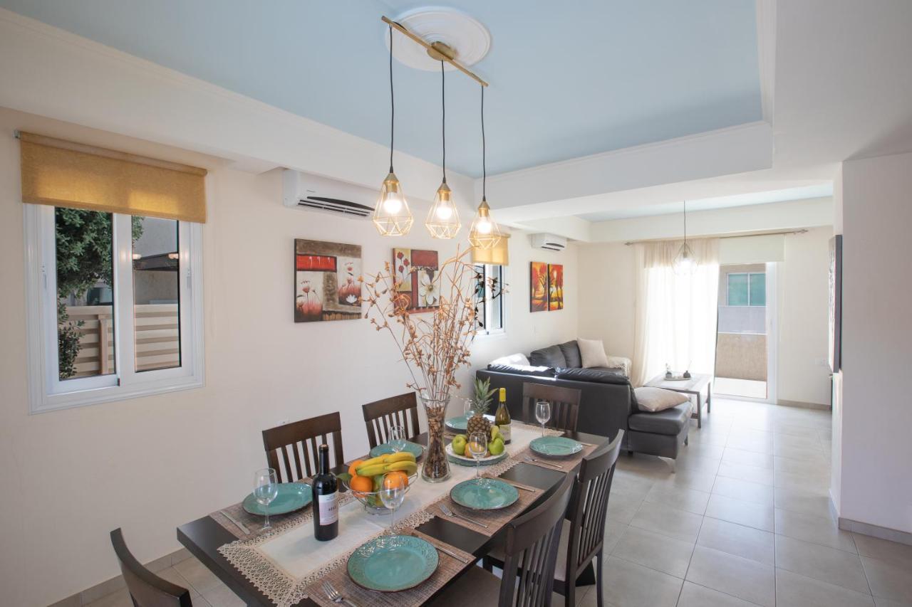 George'S Lux Villa Protaras Luaran gambar