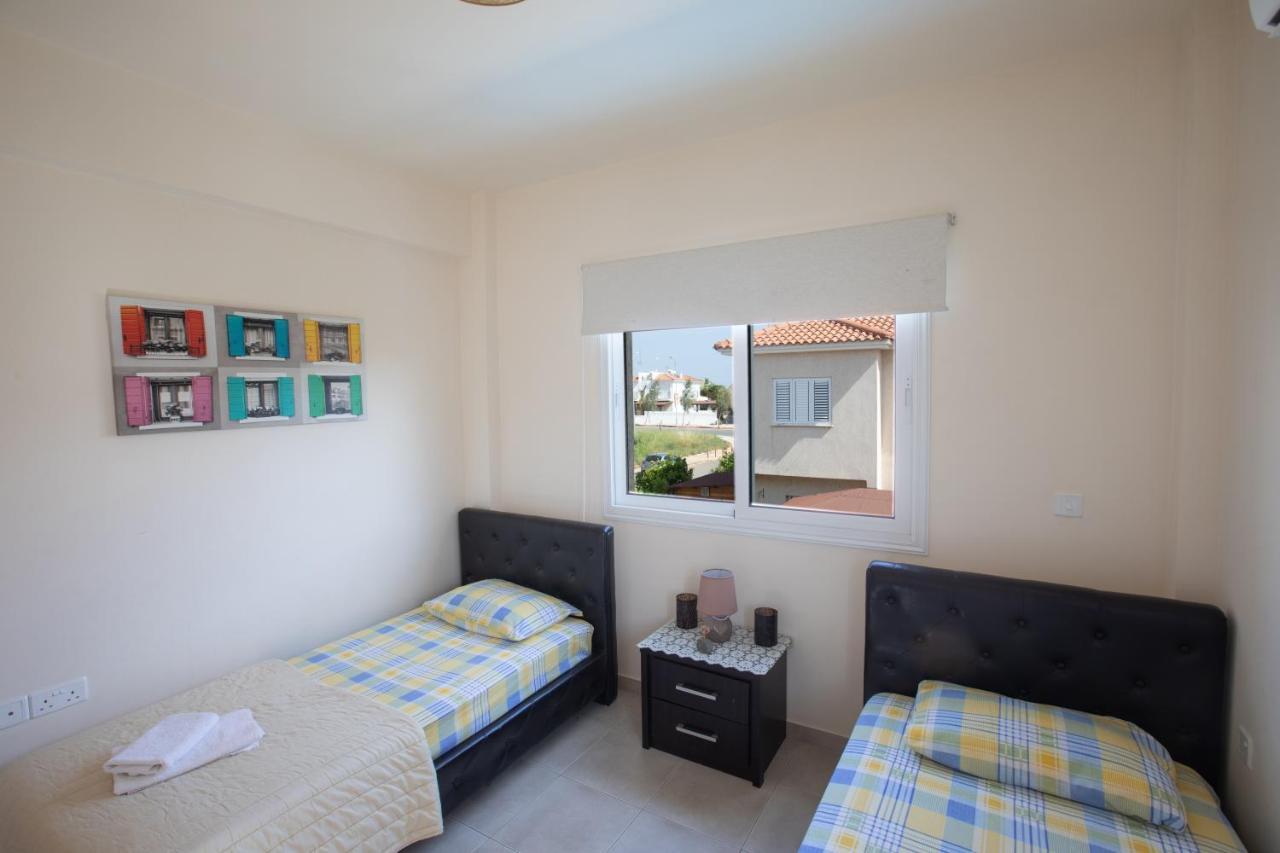 George'S Lux Villa Protaras Luaran gambar
